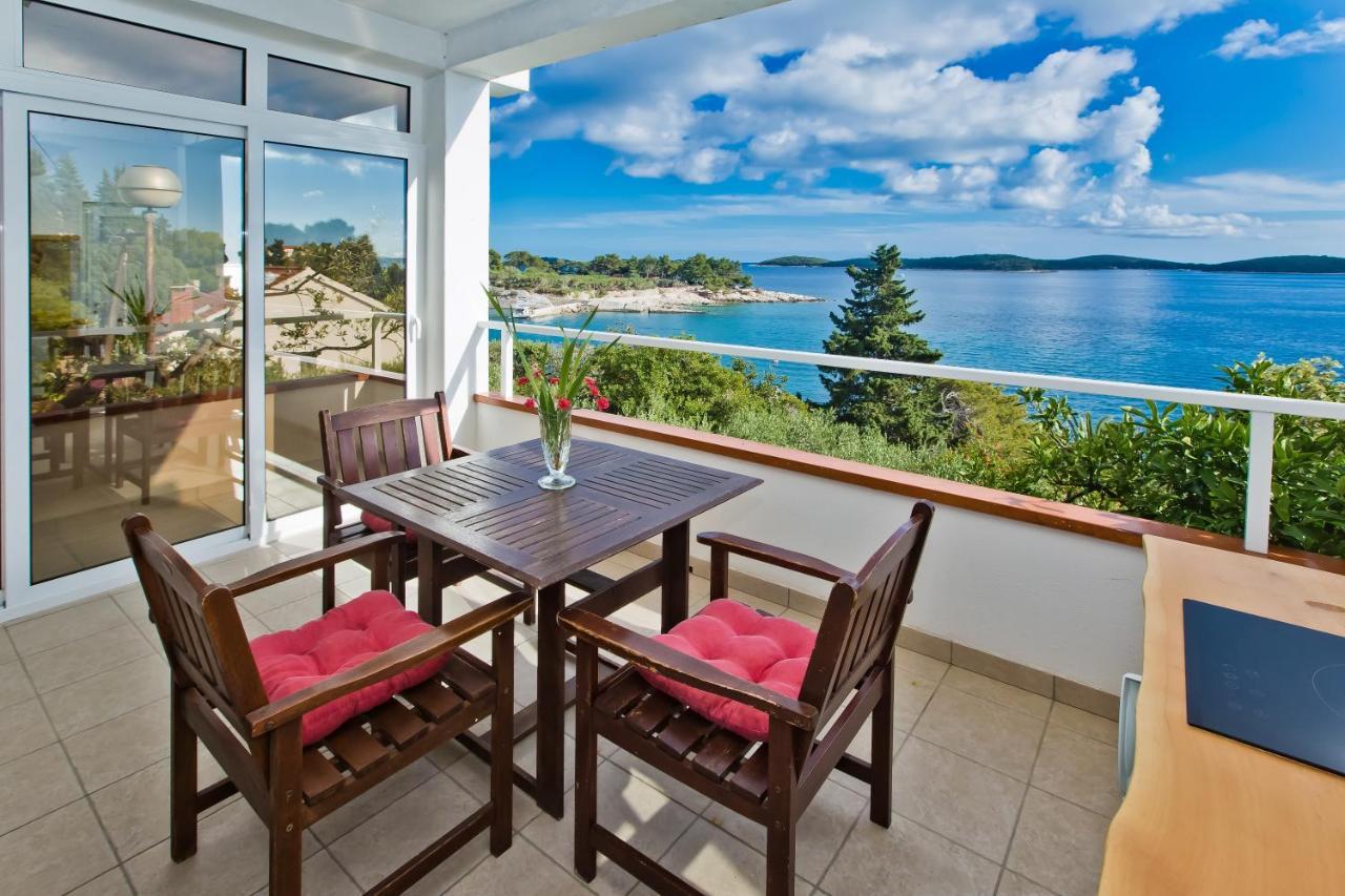 Apartments Villa Marcelina Đảo Hvar Ngoại thất bức ảnh